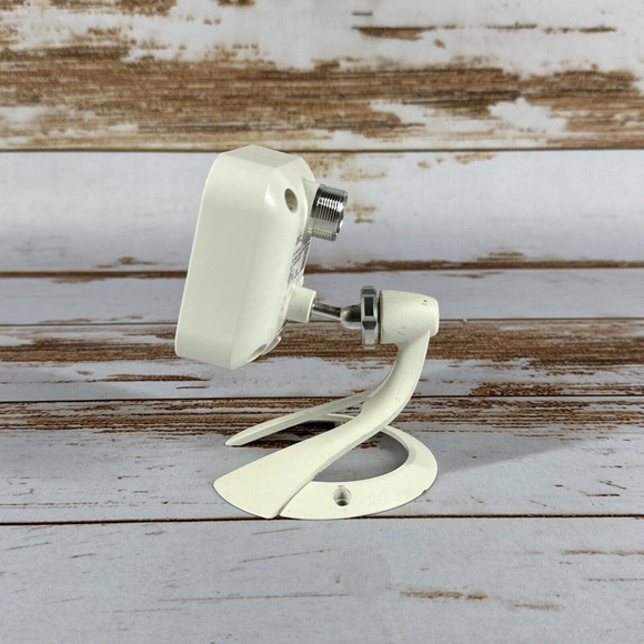 ADT Pulse OC835-V3 720P HD Wireless Outdoor Smart Home Security CAMERA ONLY - Picture 2 of 4